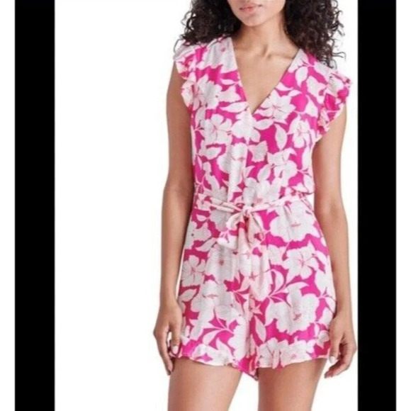 Steve Madden x BB DAKOTA Romper Women’s XS Pink Floral Ruffle Short NWOT - Picture 1 of 5